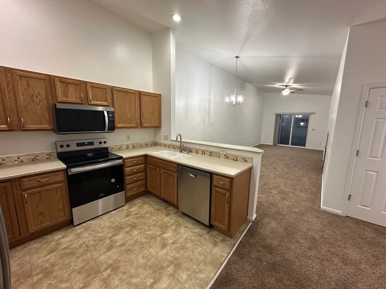 286 Patton Ave - Photo 3 of 13