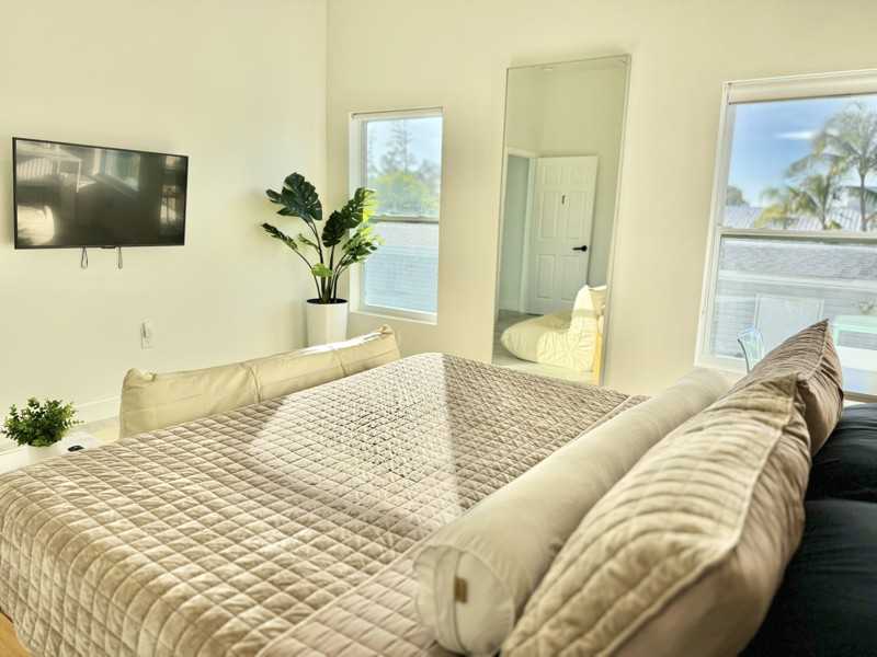 3204 Karen Dr #2 - Photo 3 of 47