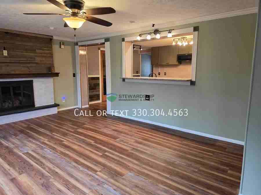 1822 Woodlawn Ave Nw - Photo 5 of 40