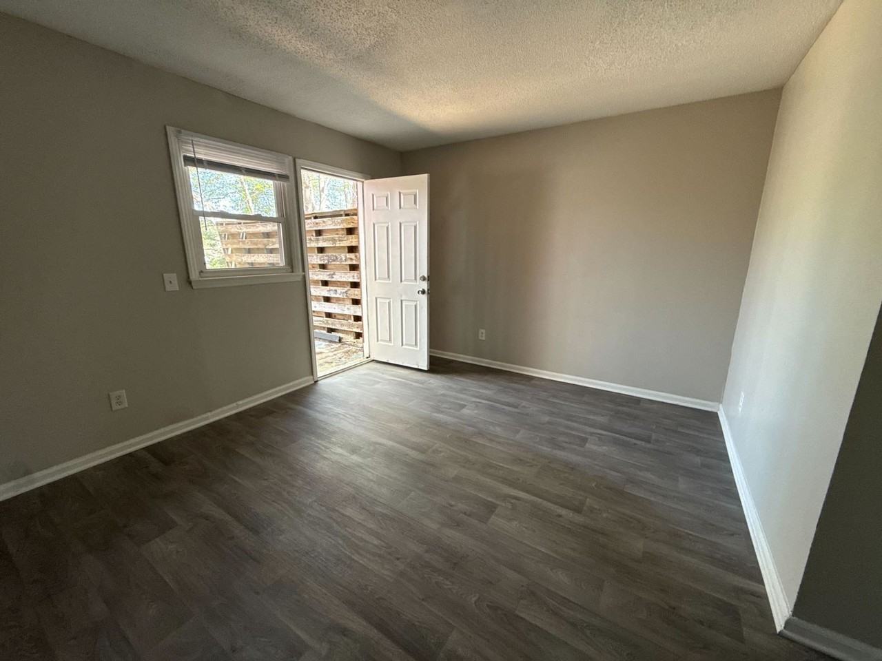 731 Old Liberty Rd #C - Photo 5 of 12