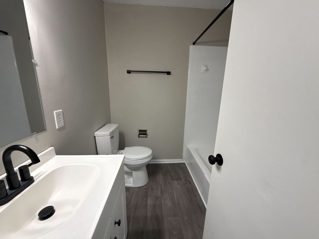 731 Old Liberty Rd #C - Photo 6 of 12