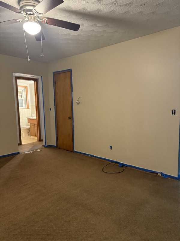 115 Berry Rd - Photo 4 of 17