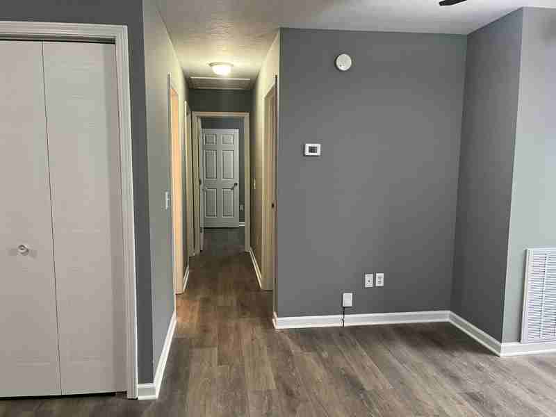 236 Mcmurtry Rd #B - Photo 4 of 20