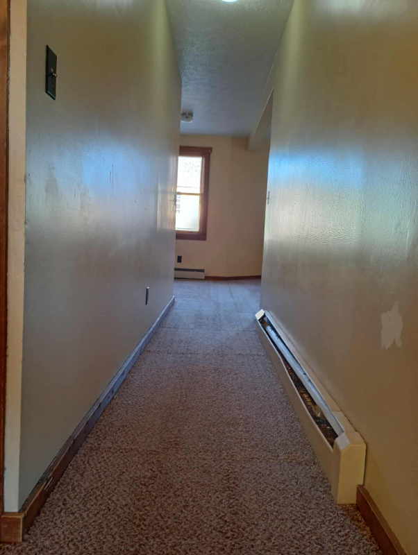 109 Grand Ave #B - Photo 3 of 10