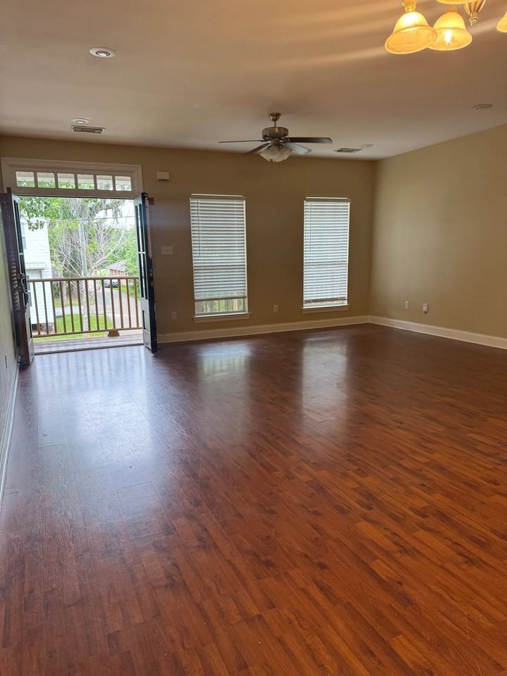 565 Ramon St #A - Photo 3 of 23