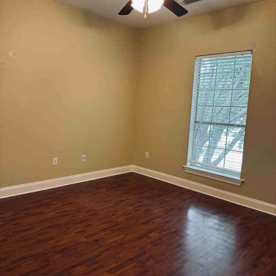 565 Ramon St #A - Photo 6 of 23