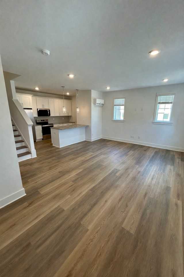 326 Mulberry Ter #B - Photo 3 of 15