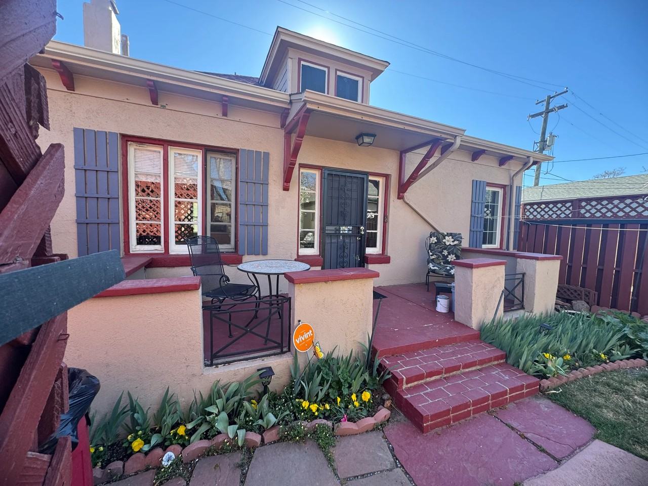 352 S Pennsylvania St - Photo 2 of 23