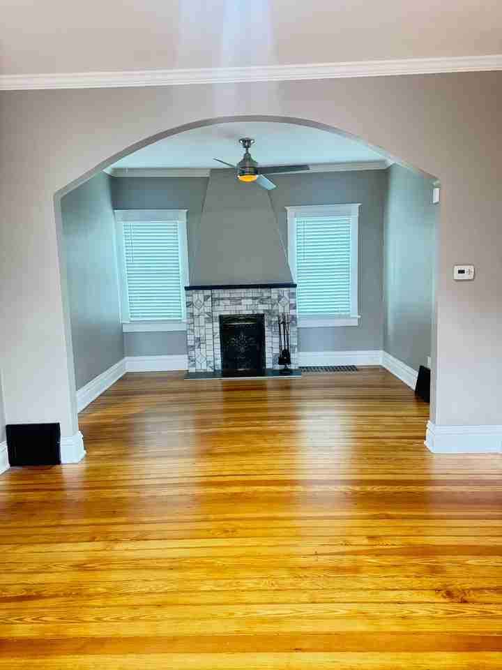 352 S Pennsylvania St - Photo 3 of 23