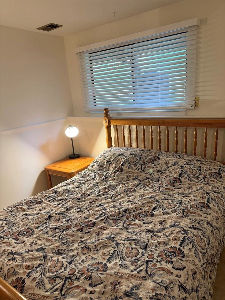 4602 Greenbriar Ct - Photo 4 of 20