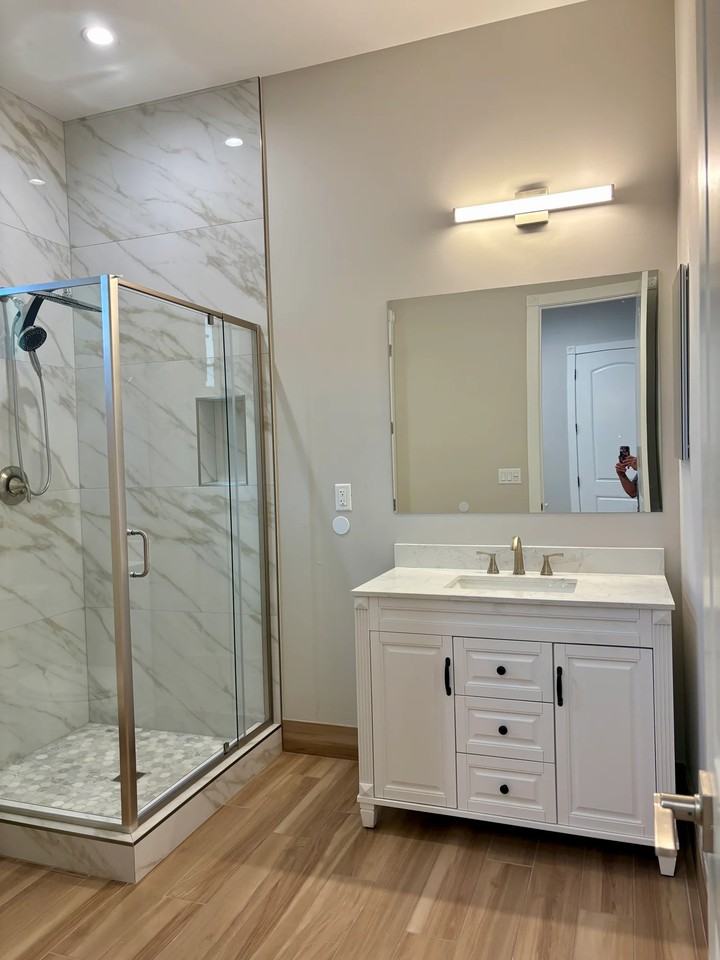 537 S 96th St #B - Photo 6 of 14