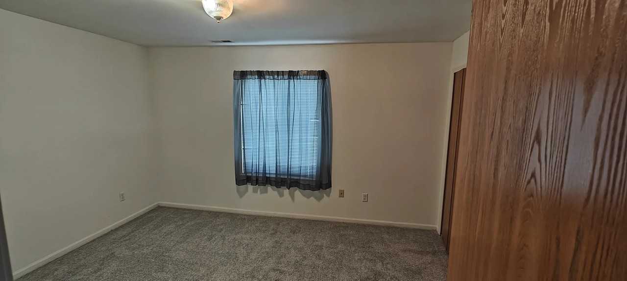 42714 Lilley Pointe Dr #213 - Photo 3 of 10