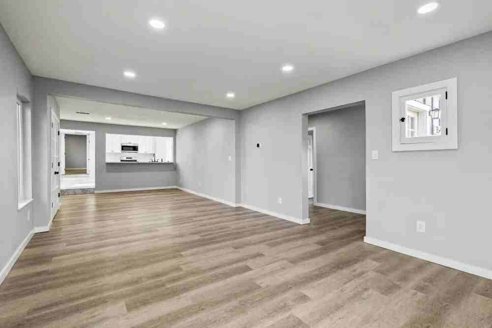 1545 N Eldorado Ave - Photo 5 of 20