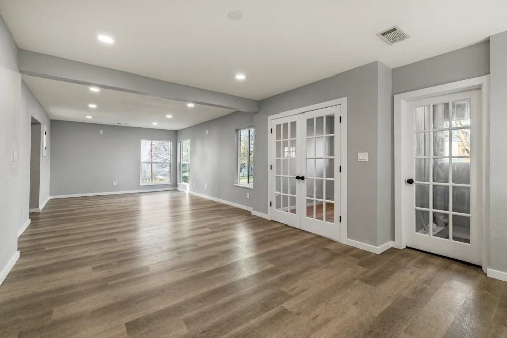 1545 N Eldorado Ave - Photo 6 of 20