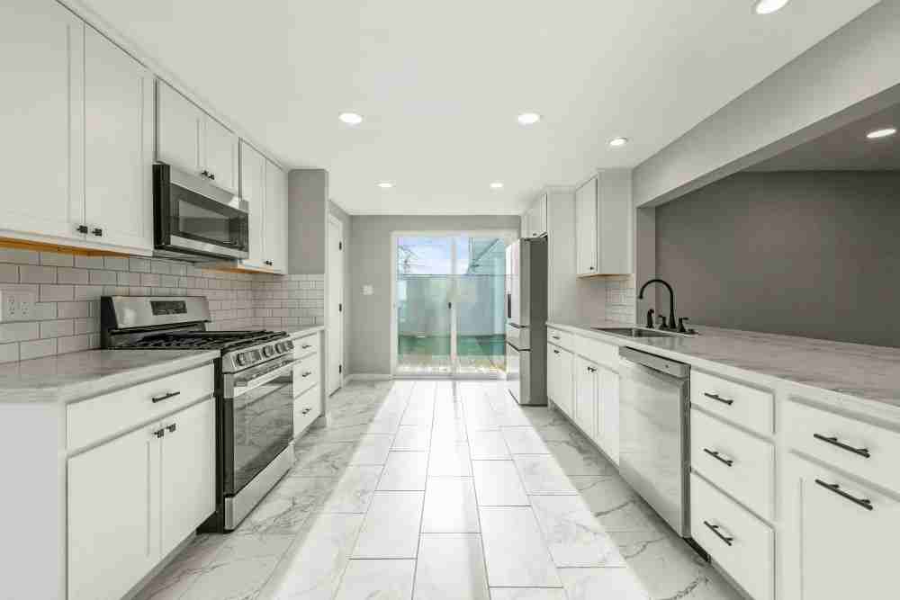 1545 N Eldorado Ave - Photo 7 of 20