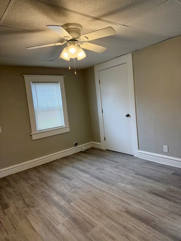 1709 Mcdonough Ave #1709 - Photo 5 of 10