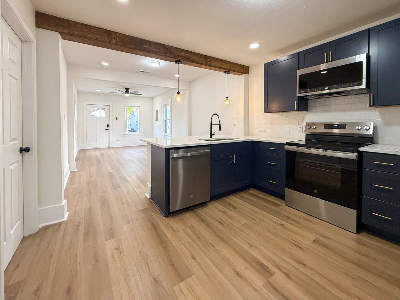 271 Oelkers - Photo 4 of 15