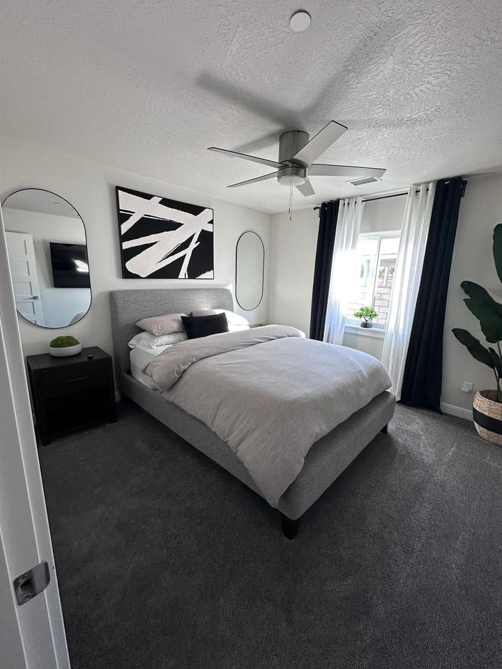 13335 Yellowstone Ave - Photo 5 of 10