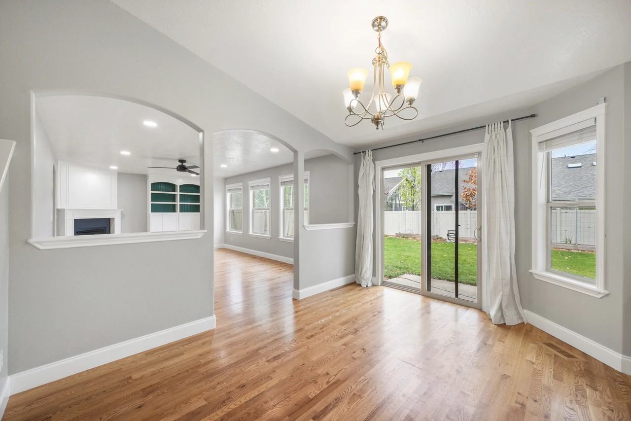 1400 E Ionia St - Photo 2 of 18