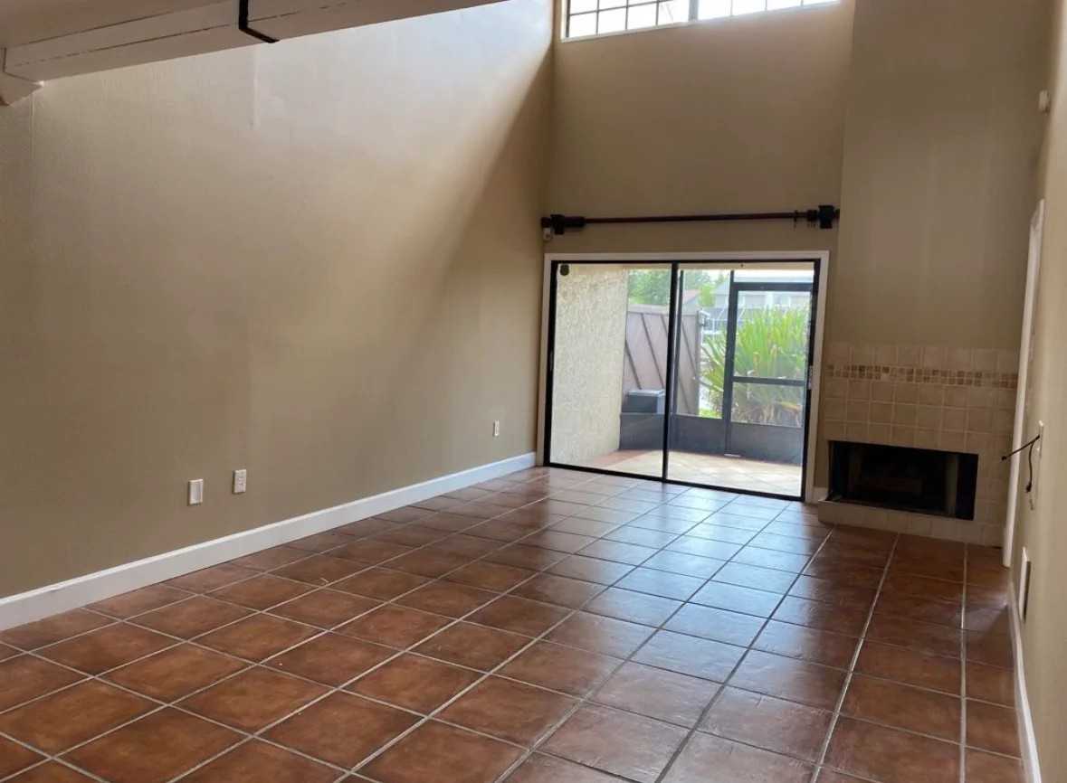 10442 Saint Tropez Pl - Photo 5 of 20