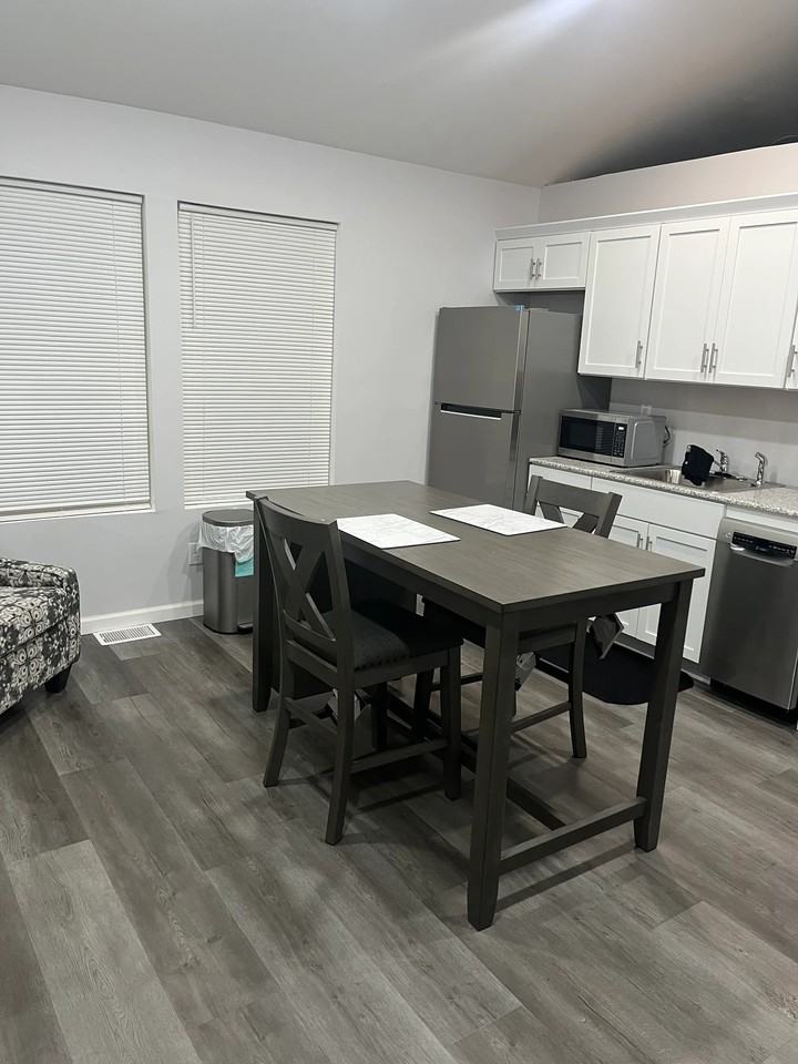 193 Southampton St - Photo 2 of 11