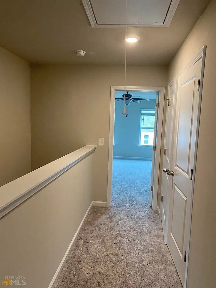 3508 Lakeview Crk - Photo 4 of 5