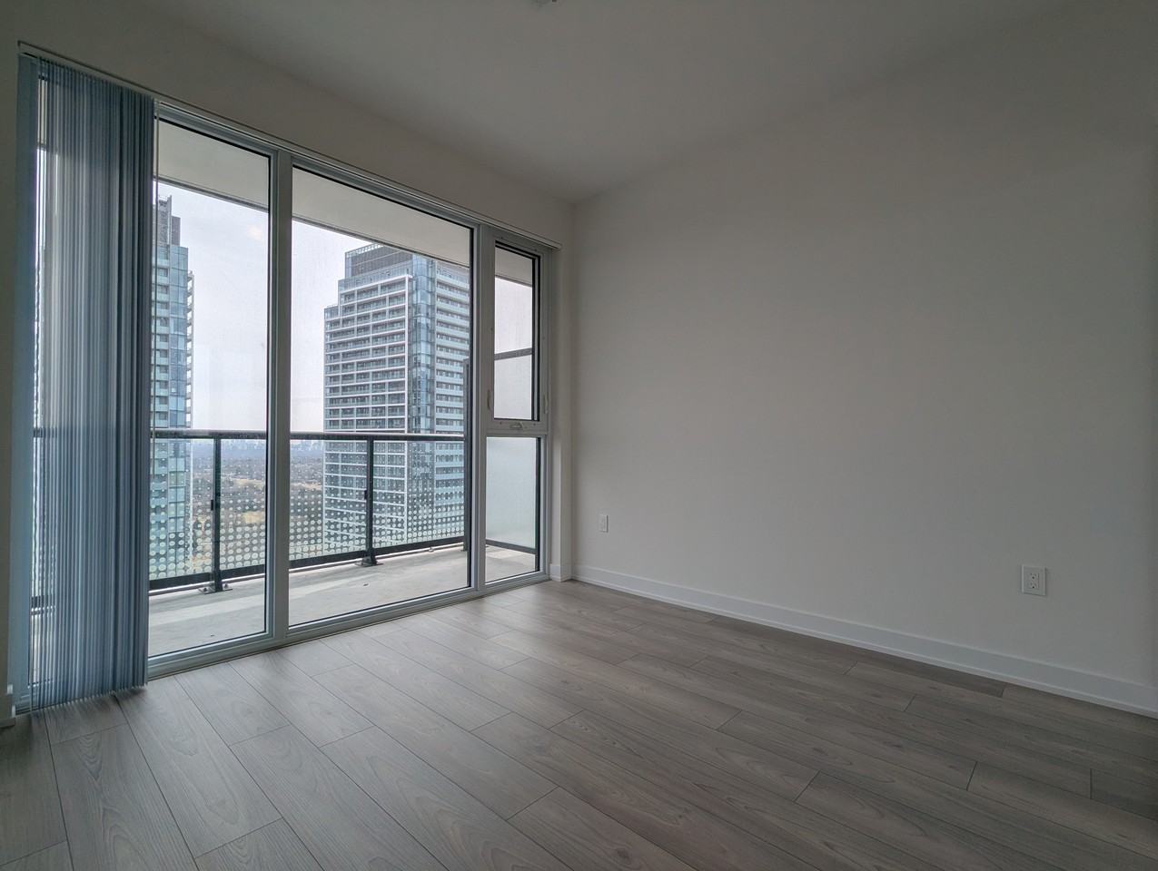 5858 Yonge Street - Photo 5 of 18