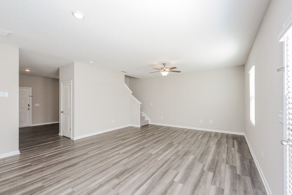 198 Pond Ct - Photo 5 of 20