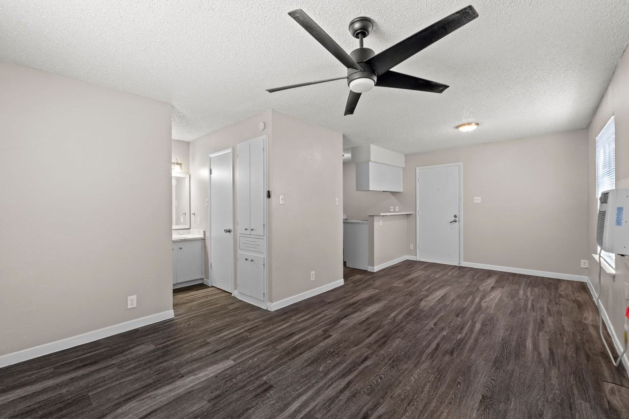 Popolo Village - Photo 6 of 50