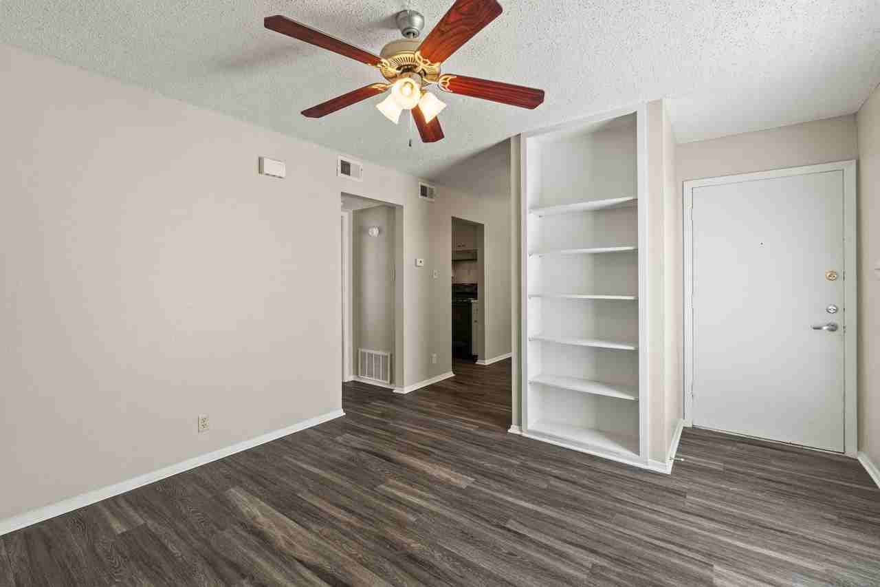 Chimney Sweep - Photo 6 of 50