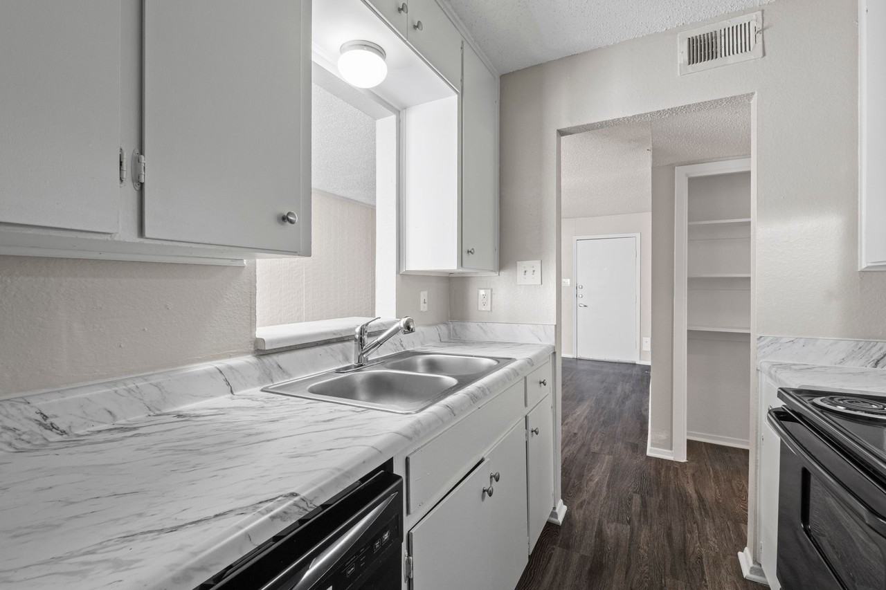 Chimney Sweep - Photo 7 of 50