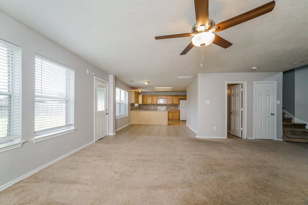 13030 Sandhill Park Ln - Photo 7 of 20