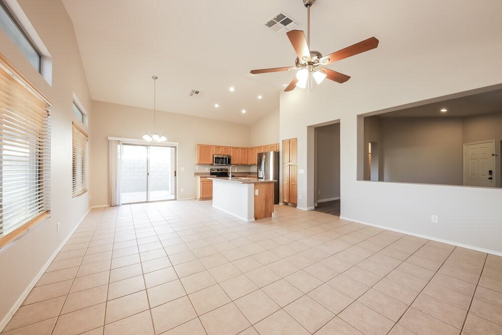 3453 W Webster Ct - Photo 5 of 19