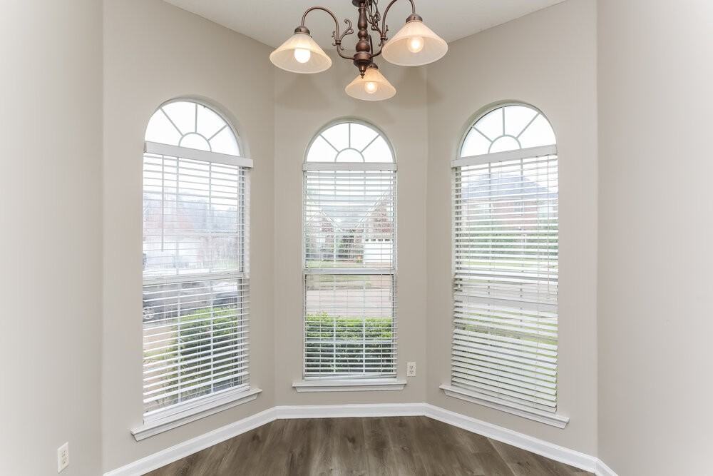 1142 Red Fern Cir W - Photo 7 of 18