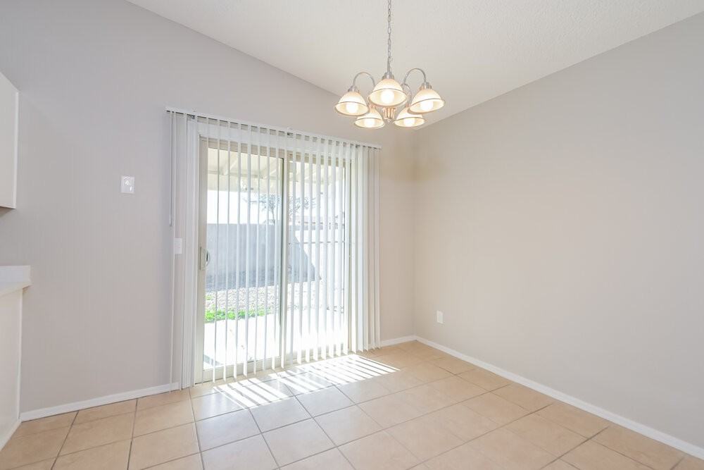 1809 W Rue De La Montagne - Photo 7 of 19