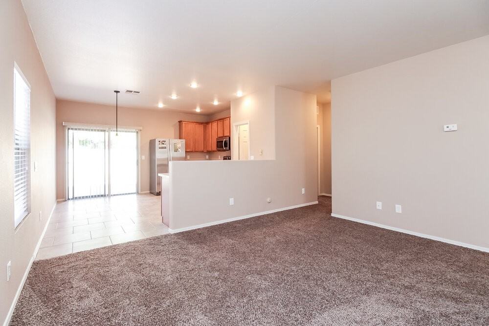 2924 W Allens Peak Dr - Photo 3 of 15