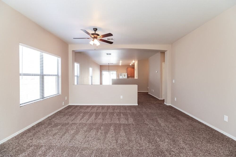 2924 W Allens Peak Dr - Photo 5 of 15