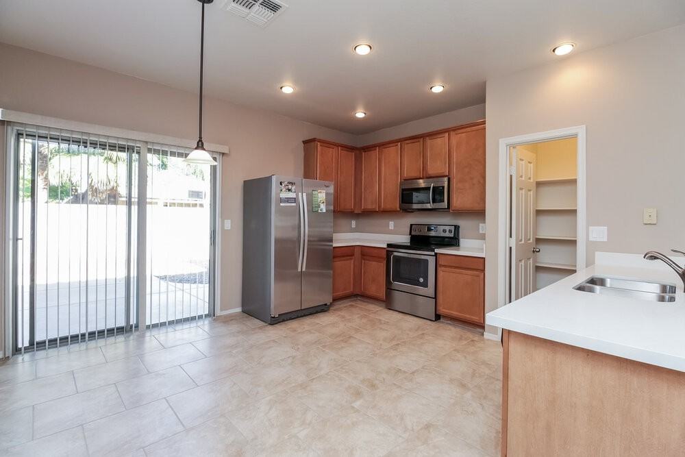 2924 W Allens Peak Dr - Photo 6 of 15