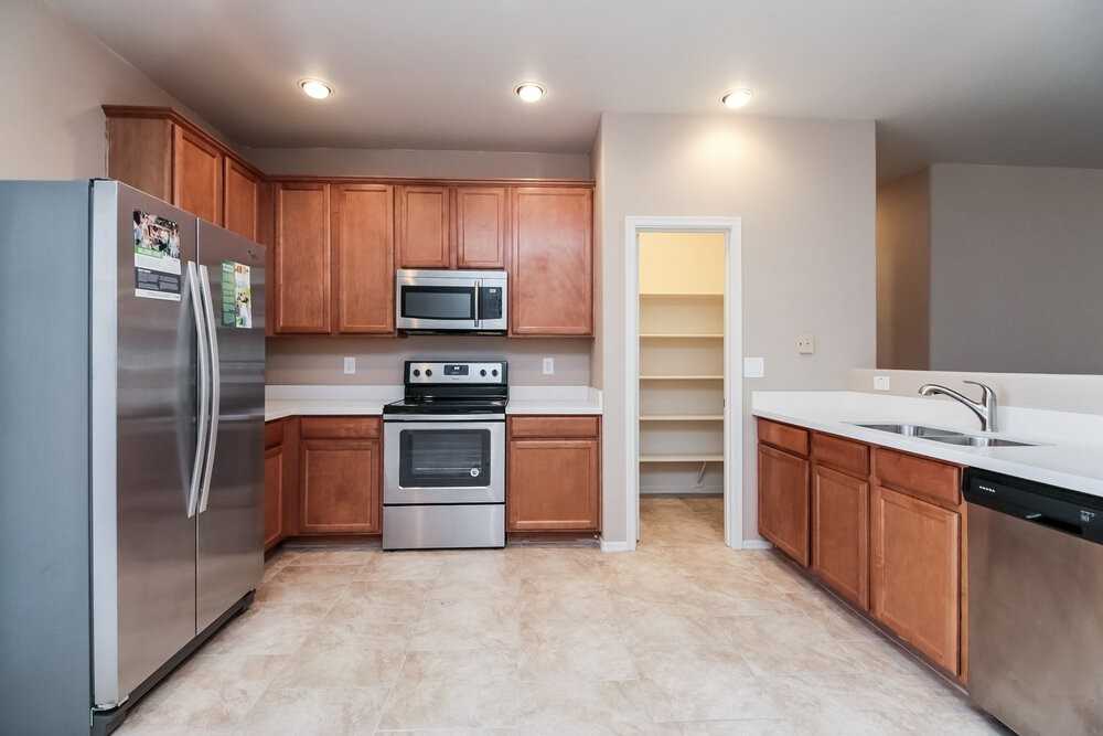 2924 W Allens Peak Dr - Photo 7 of 15