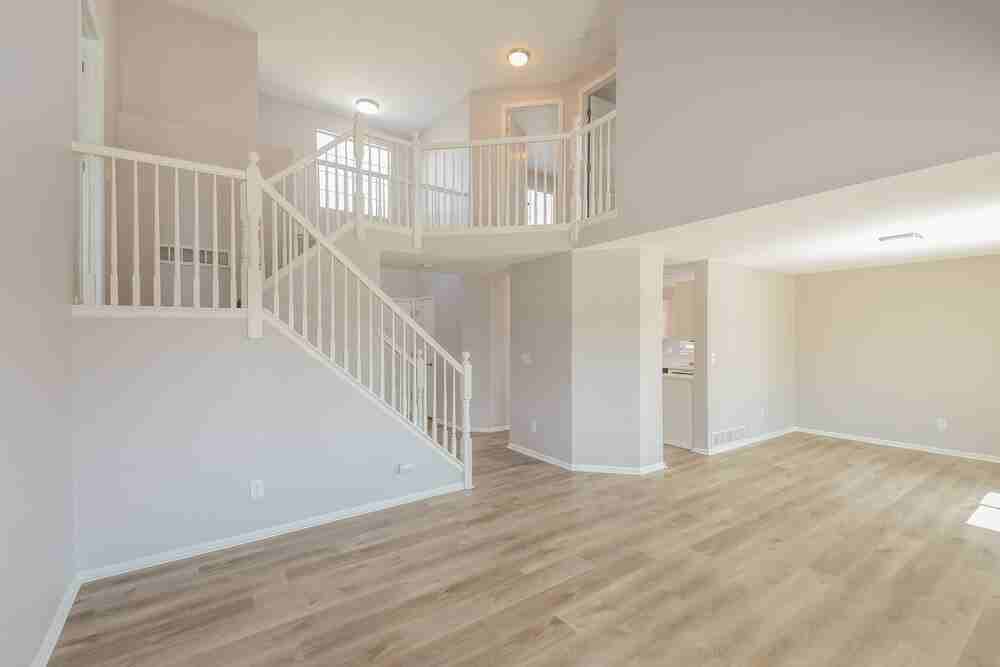 18442 Keyser Creek Ave - Photo 7 of 21