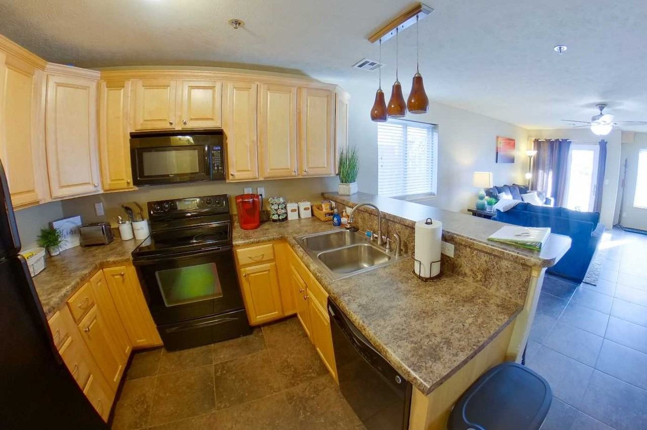 916 Bluemont Ave - Photo 7 of 7