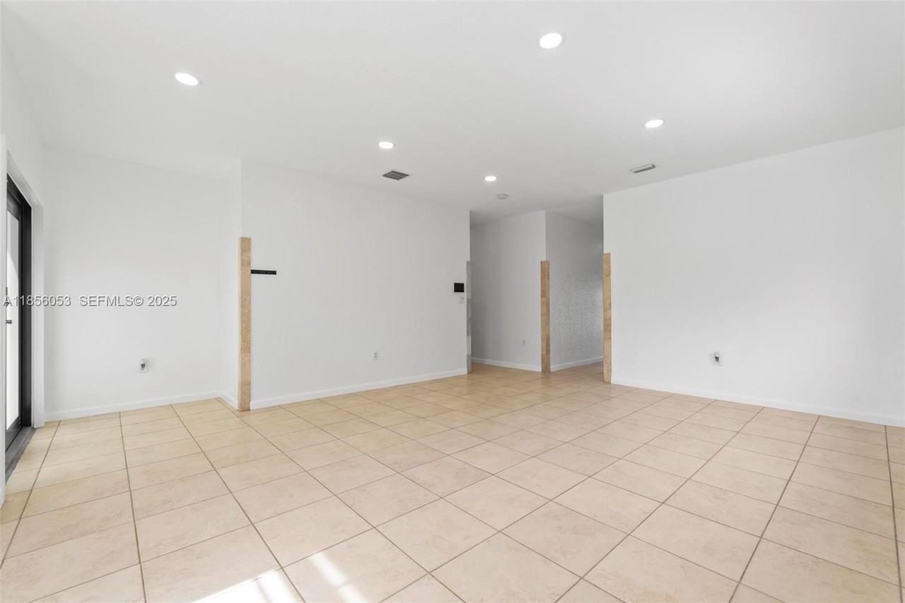 9590 Northwest 24th Place #9590 - Photo 4 of 7