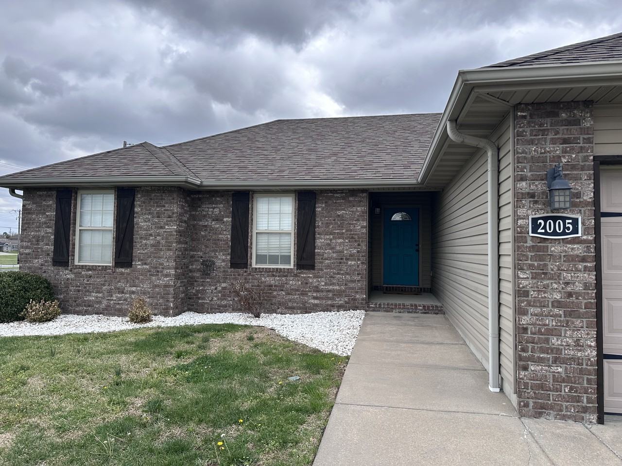 2005 S Ozark Ave #NA - Photo 2 of 28