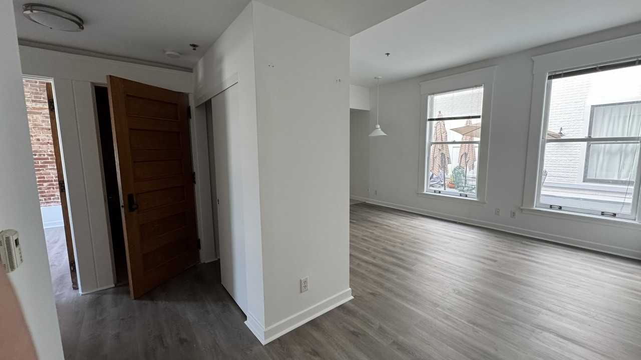 14 North Fair Oaks Avenue #300 - Photo 2 of 14