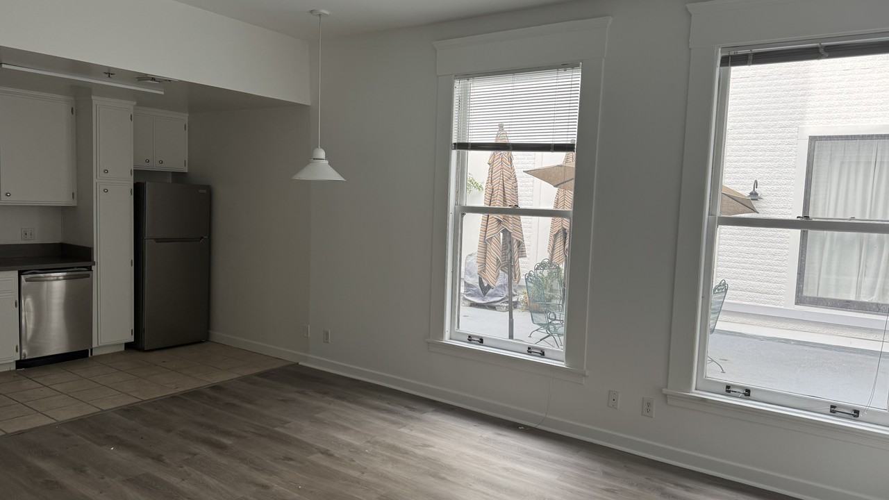 14 North Fair Oaks Avenue #300 - Photo 3 of 14