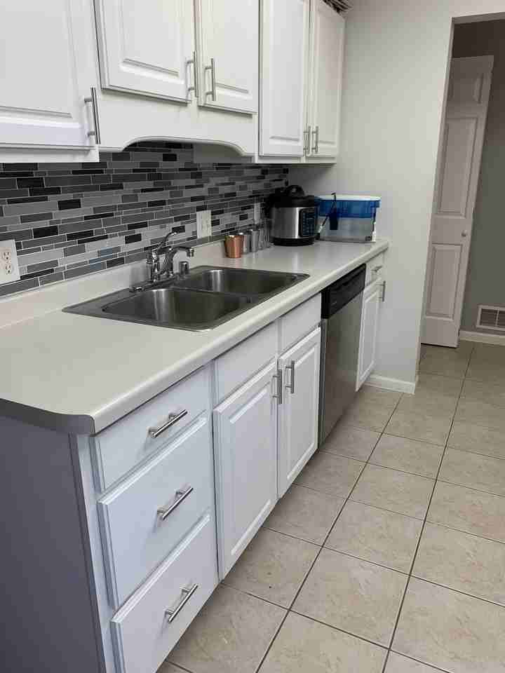 3035 Selkirk Dr #4 - Photo 7 of 24