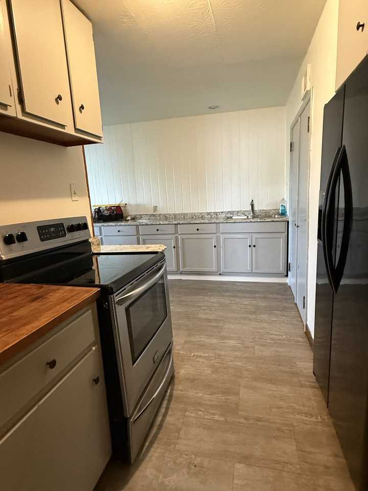 266 Sutherland Drive #NA - Photo 6 of 12