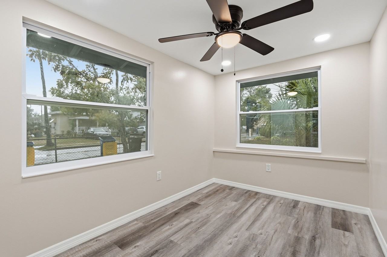 903 Vine Ave #NA - Photo 5 of 18