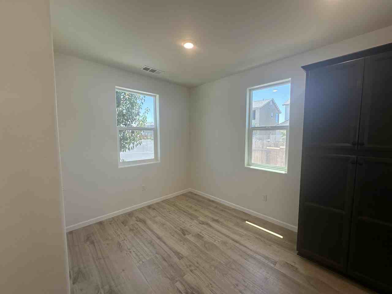 2231 South Crumal Street #NA - Photo 4 of 18