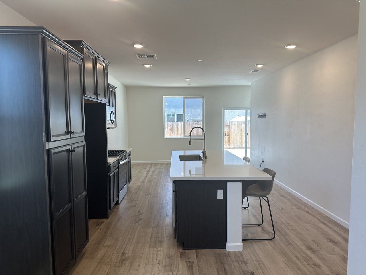 2231 South Crumal Street #NA - Photo 7 of 18